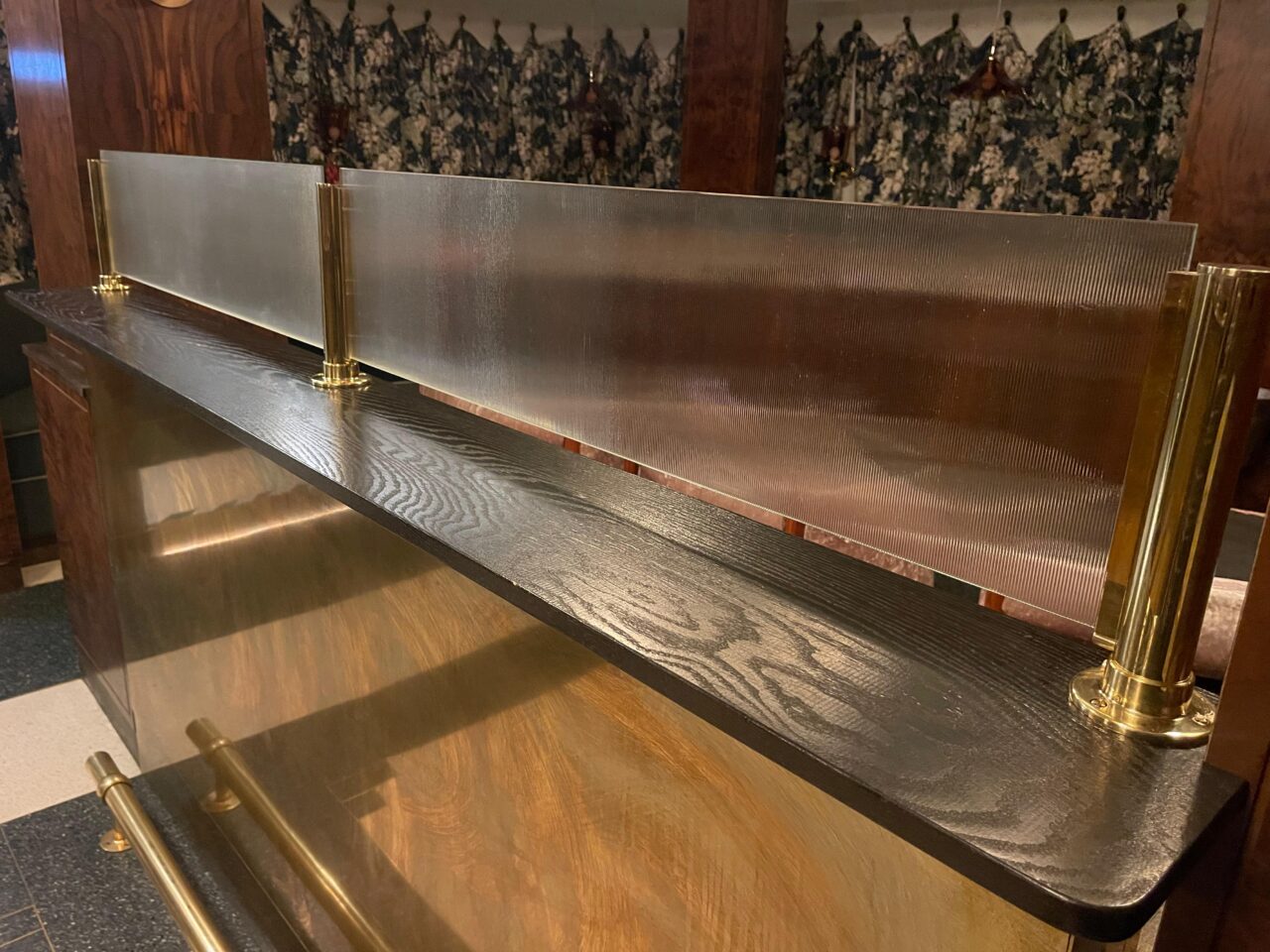 Custom Corrugated glass in New York