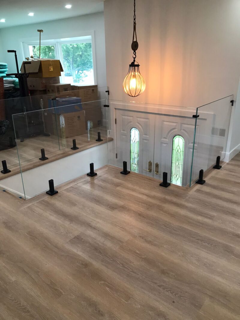 Custom Cut Glass and Mirror Services - Custom Glass and Mirror NYC